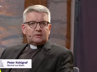 Mainco vyskupas Peteris Kohlgrafas (Vokietija), 2025 m. birželio 20 d. dalyvavęs SWR televizijos laidoje. (Edward Pentin nuotr.) +