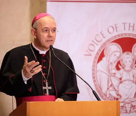 Vysk. Athanasiusas Schneideris (voiceofthefamily.com nuotr.)
