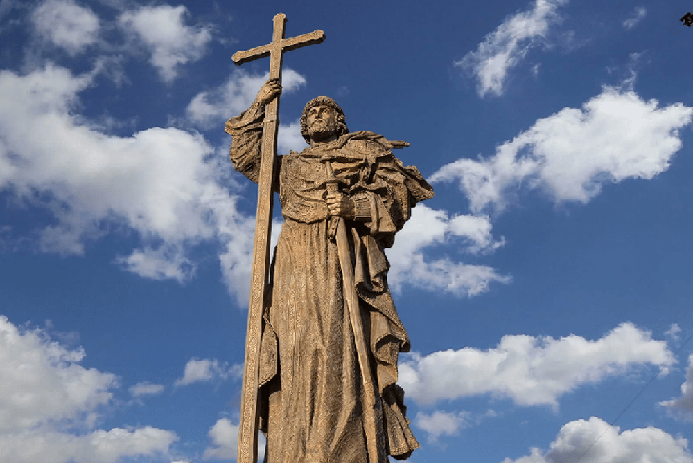 Rusios krikštytojo kataliko šv. Vladimiro paminklas