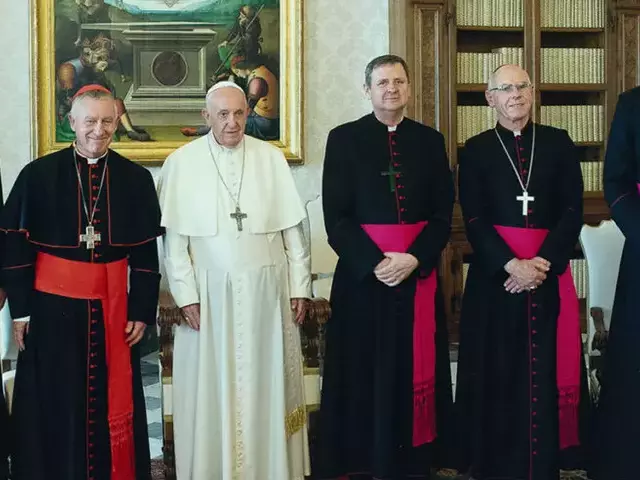 Naujosios Zelandijos vyskupai su popie\u017eiumi