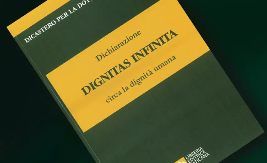 Dignitas infinita